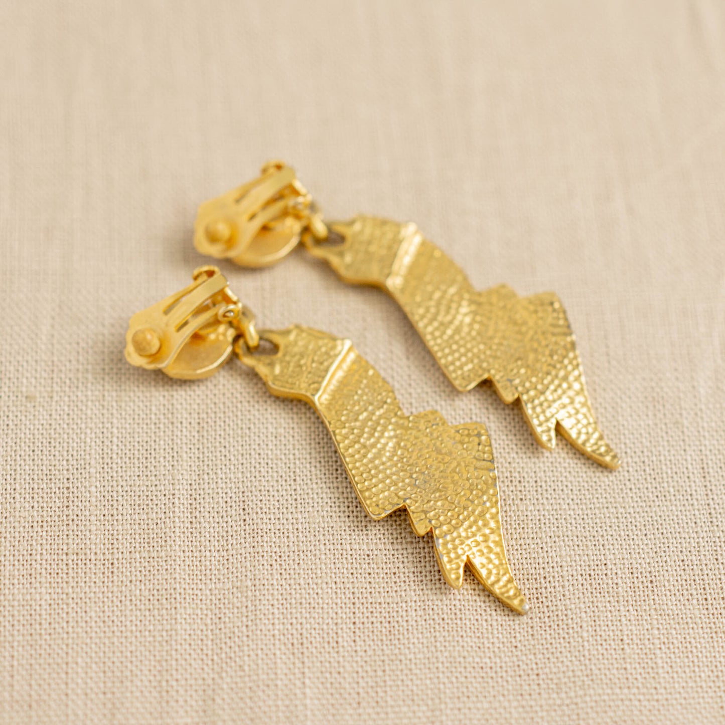The “Serene Europe” Collection 64 7