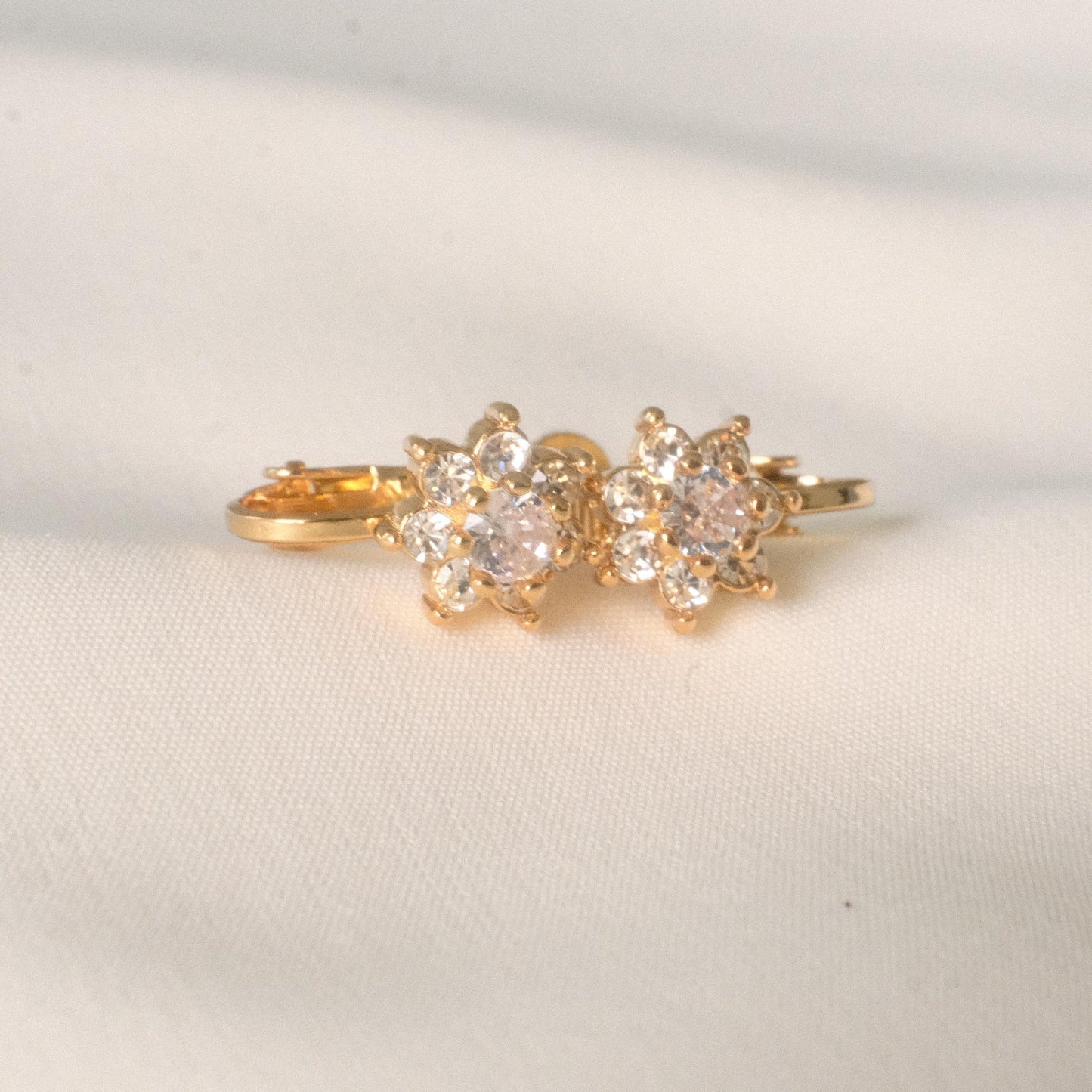 Vintage Floral Motif Earrings